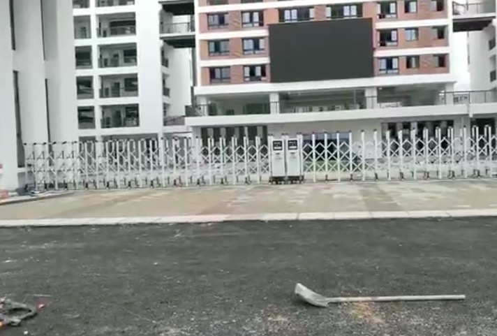 开门红科技坪山某学校电动伸缩门视频