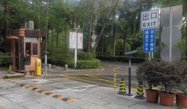 【重庆智能停车场收费系统】停车场市场需求日益增加